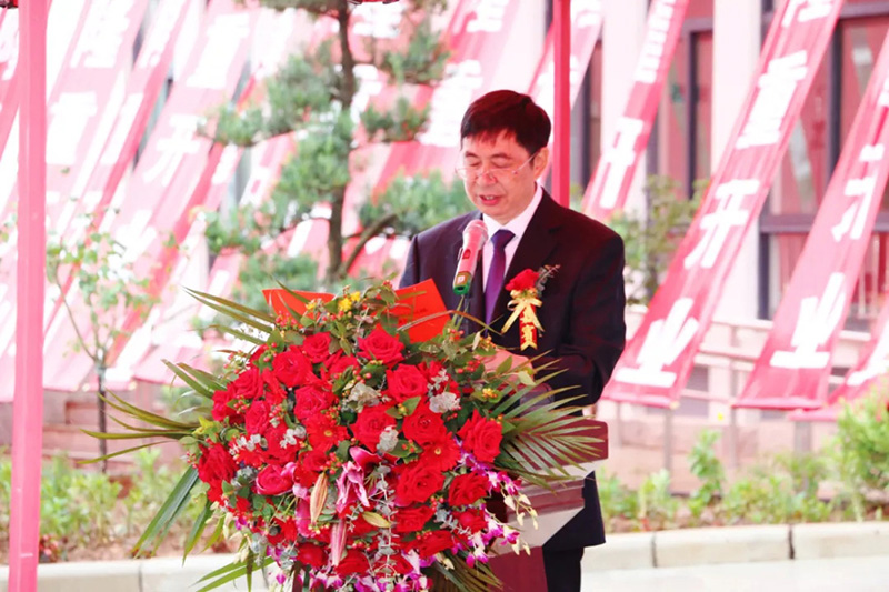 640.webp (3)c.jpg 640.webp (3)c.jpg